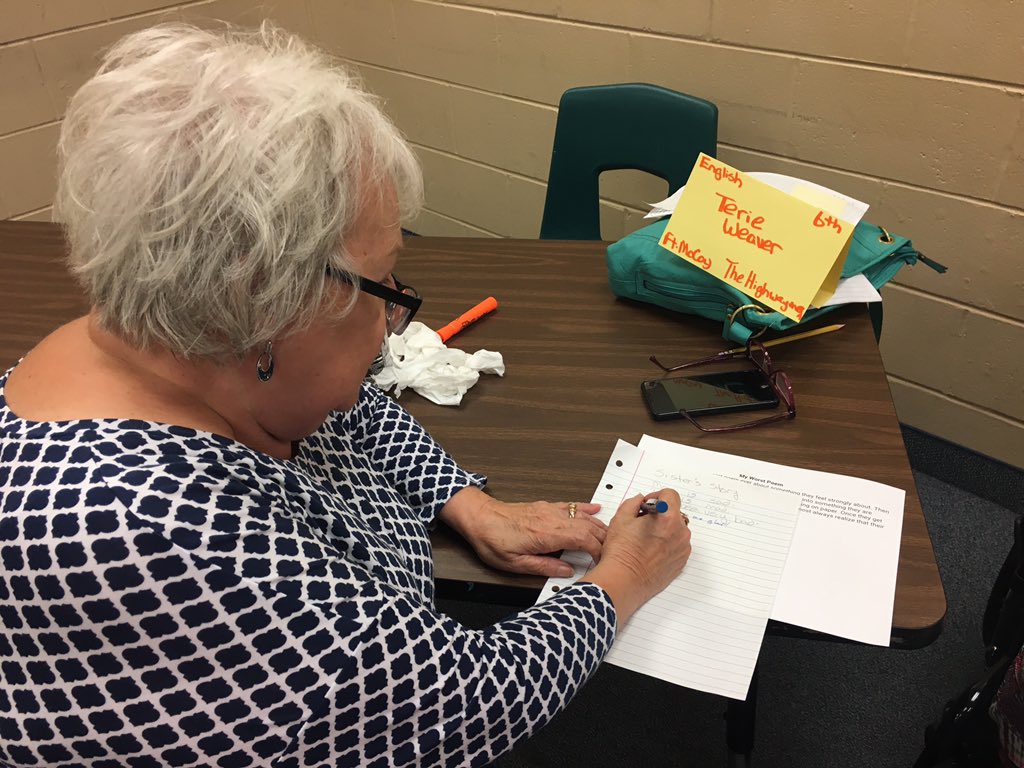 Tessa_Schirm's tweet photo. I had so much fun talking poetry in the classroom with my colleagues today. I may have “presented,” but every single participant brought insightful conversations and useful ideas. #HowPDShouldBe @MCPS_Secondary https://t.co/2X3n6ZSIFz