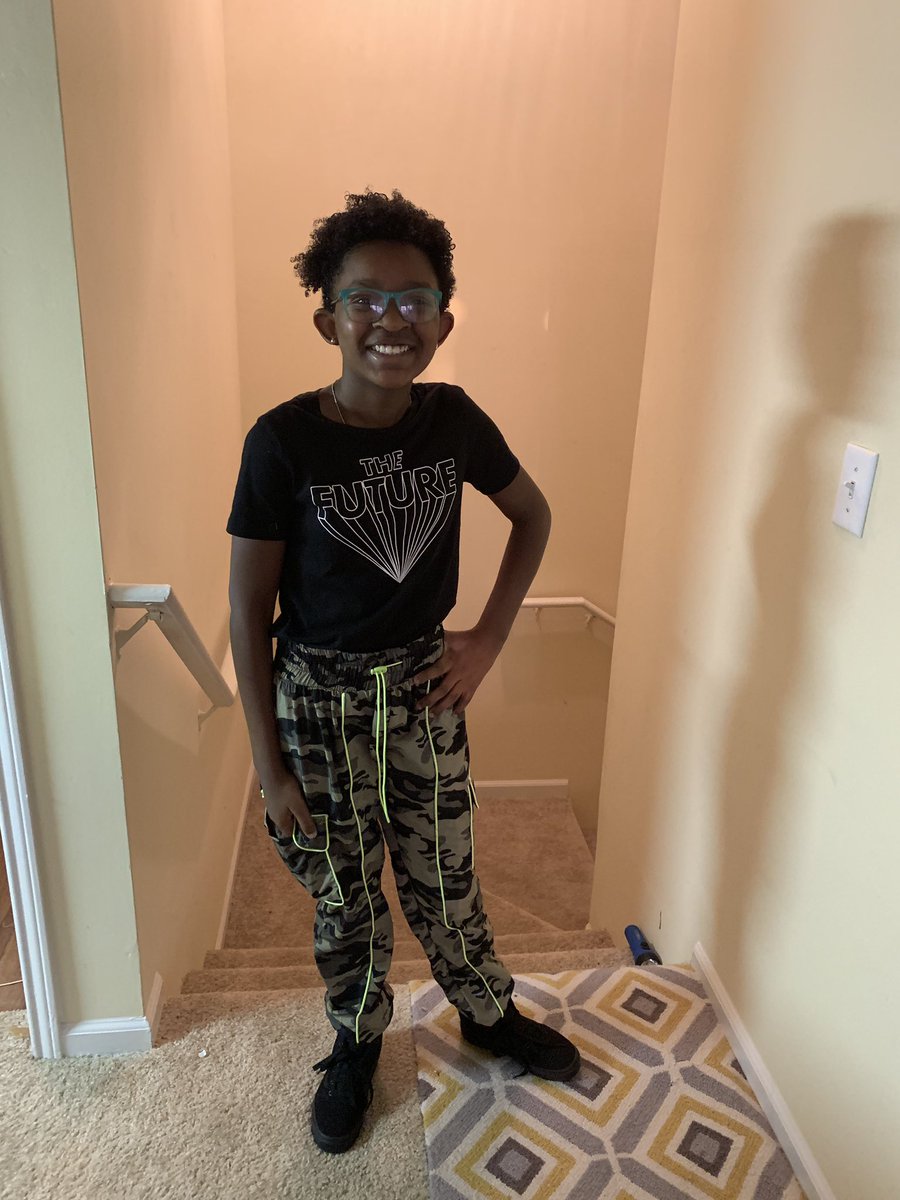 MrsAlexECH's tweet photo. Although I miss my Kentucky family and friends, my Casa Azafrán family is making me feel very welcomed. We have  had a great start to our school year!!  My kids have also settled in and are loving there new schools! https://t.co/KlnrF8UgT8
