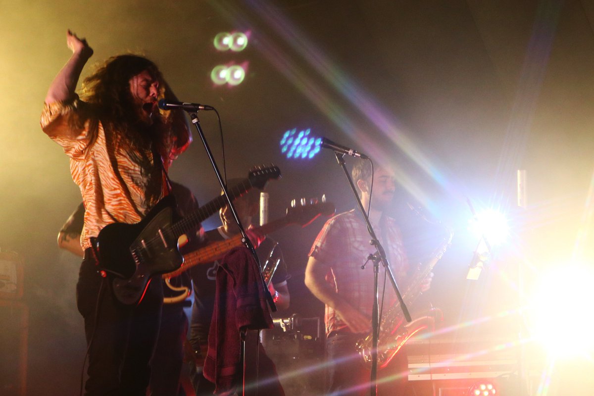 Laura Murray tweet media