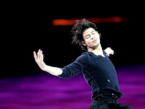 florenceflo160's tweet photo. Astrological signs in male figure skating #Aries
- Part II -

The pioneer and trailblazer of the horoscope wheel, Aries energy helps us initiate, fight for our beliefs and fearlessly put ourselves out there.

#StephaneLambiel
#TakeshiHonda
#NabunariOda
#AlexanderEnbert https://t.co/0oJZu5L3pp