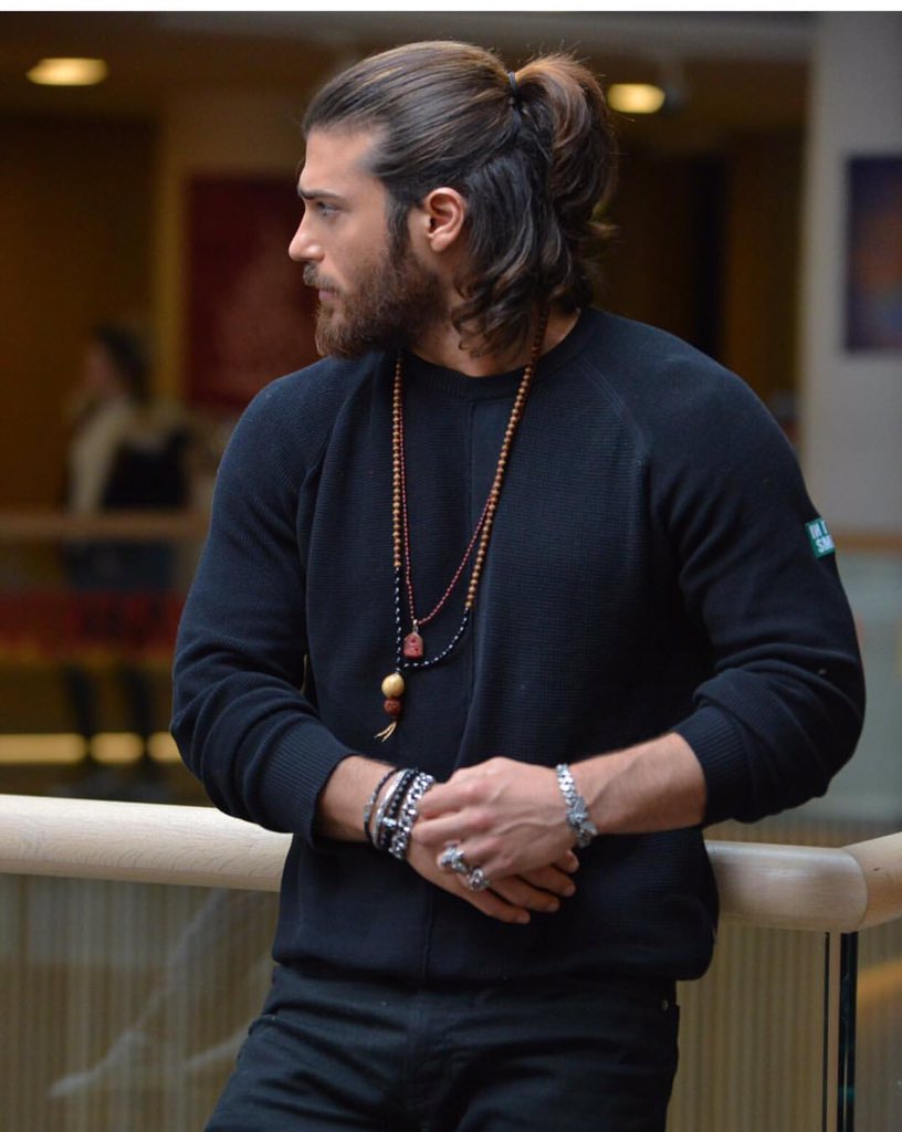 Canyamanlovers's tweet photo. I wish ?! To be your next strong drama series with a large production company you deserve it ❤️🥰🙏🏻

#ErkenciKuşVeda #canyaman1989 #CanYaman #CYTeam #CanDivit #ErkenciKuş @canyaman1989 https://t.co/abo5zKXJow