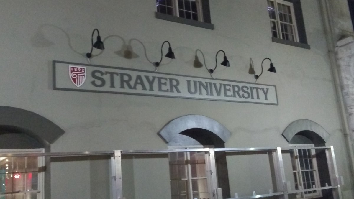 IdentitySigns1's tweet image. Signfoam signs installed with goose neck lighting for @StrayerU in Mobile