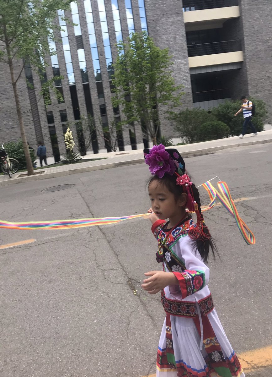 (16)FASHION IN CHINA PT. 2, children’s fashion was always something really cute/funny or traditional-style. Either way it was worth taking a pic of every time 