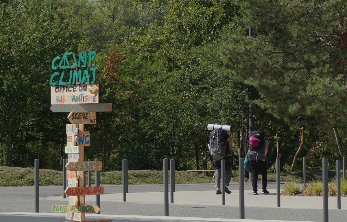 Le JTerre est présent sur le #CampClimat2019 ! 💚🖤💛❤️
Émission en vue... 😜