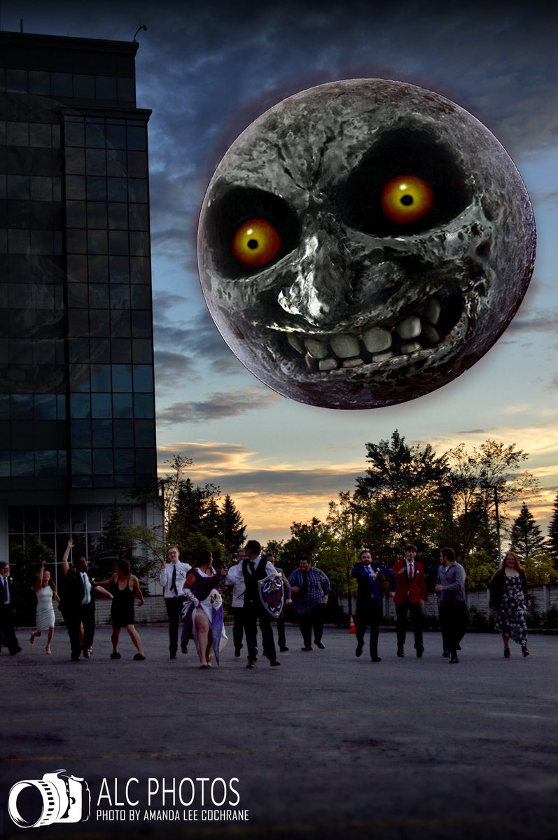 AlcPhotos's tweet photo. ALC PHOTOS, Photographer Amanda Lee Cochrane, Christina & Mitchell Wedding, Special Edits, Aylmer QC and Ottawa ON Canada, June 2019.
#PhotographybyALCPhotos #Bridesmaids #Groomsmen #Bride #Groom #MasterSword #Love #IDo #MajorasMask #ThemedWedding #LegendOfZelda #EvilMoon https://t.co/a9nxf52u9c