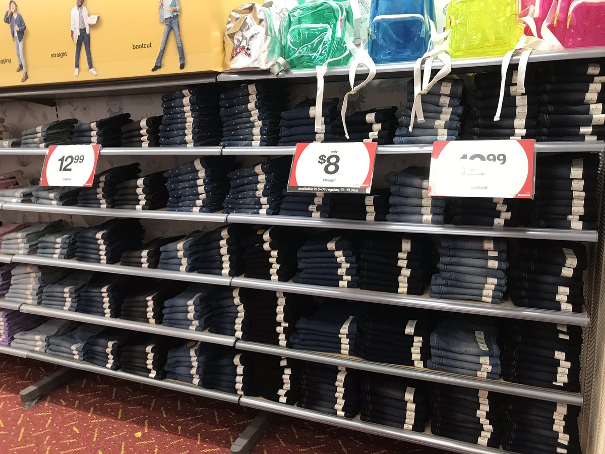 Ready for Back to School shoppers!  Clear out the stockroom, clean up the fold, fill the floor! #VMStandards #denimfordays #T2432 @LuigiAtTarget