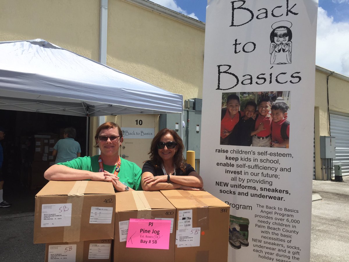 BackToBasicsIn1's tweet photo. Today we distributed #uniforms to over 20 schools in @palmbeachcountyfl with the help of our spectacular #volunteers! 🏫 Stay tuned for more pictures from today and our upcoming distribution tomorrow!
-
#givingback #backtoschool #helpingothers #dogood #makeadifference  #nonprofit https://t.co/nTBhVJZJhL