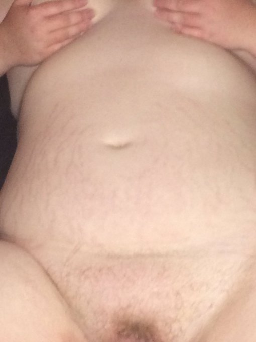 💦💦💦 https://t.co/hQPia0Idd4