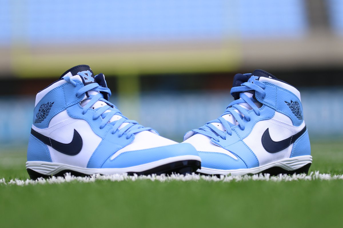 A closer look at the AJ1 cleats for @TarHeelFootball.   #CarolinaFootball I #BeTheOne