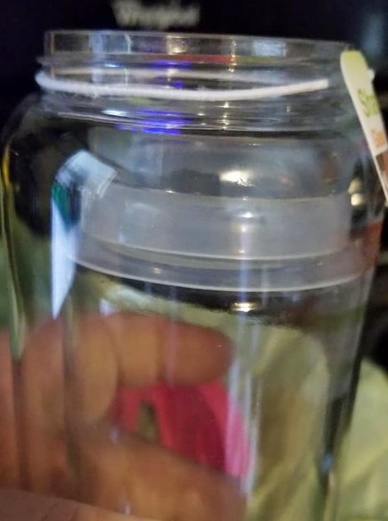 AngieWagg's tweet photo. https://t.co/hdUOWxFEUa Whoever designed this bottle must have known what a clutz I am.
The inside is pure glass while the outer shell is shatterproof.
#glasstic #waterbottle #pureglass #protectiveoutershell
#shatterproof #safebreak #fliptop #widemouth #shatterproofshell https://t.co/ugJqsQ7xT2