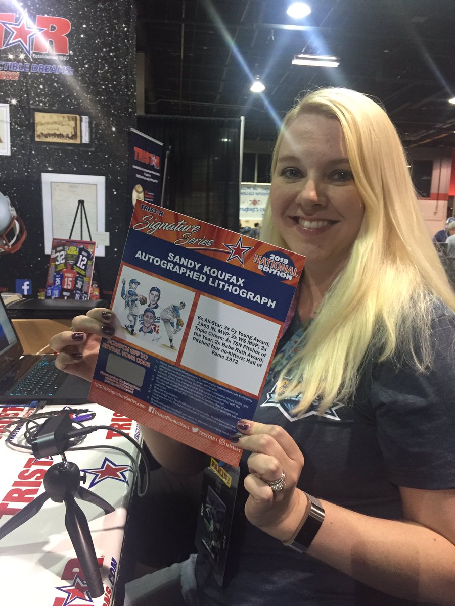 janmabra1's tweet photo. Thanks @csbjewlz for breaking with us at the @TRISTAR1 booth.   We missed you Sam. https://t.co/VWnqFThdPW
