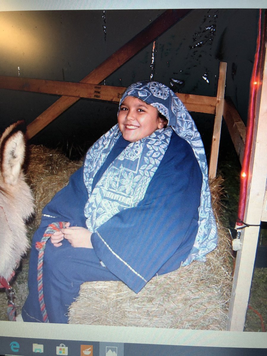brassytuna's tweet photo. For anyone who never believed I was in a live nativity scene: https://t.co/dwfRqXM3S3