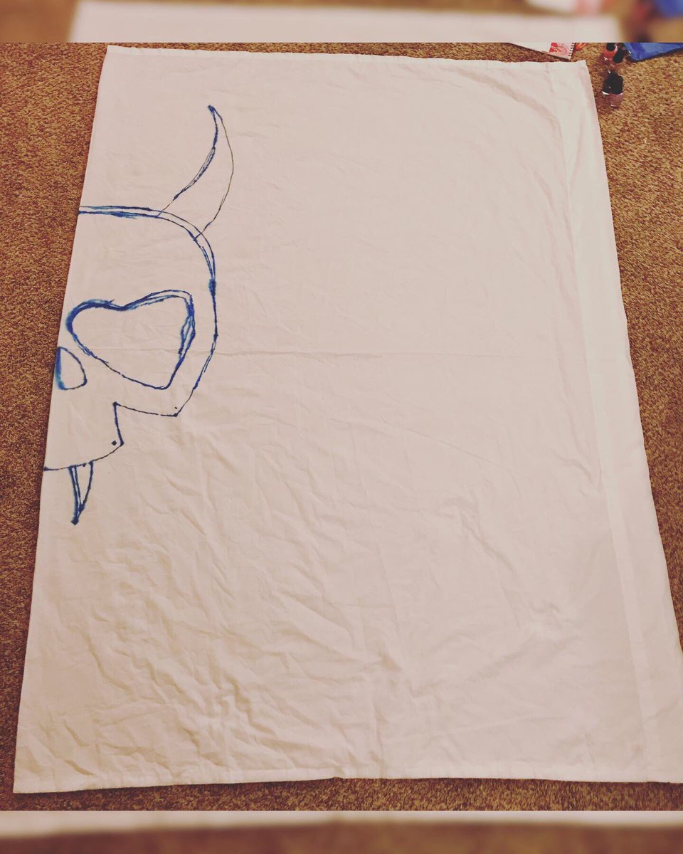FemDesigns's tweet photo. Little #tiedye action for ya today. I can’t get over how well this turned out
•
•
•
#custom #devil #demon #skull #tapestry #sheet #starttofinish #before #after #feministicdesigns #sewindesign https://t.co/cNTPH5gTbl