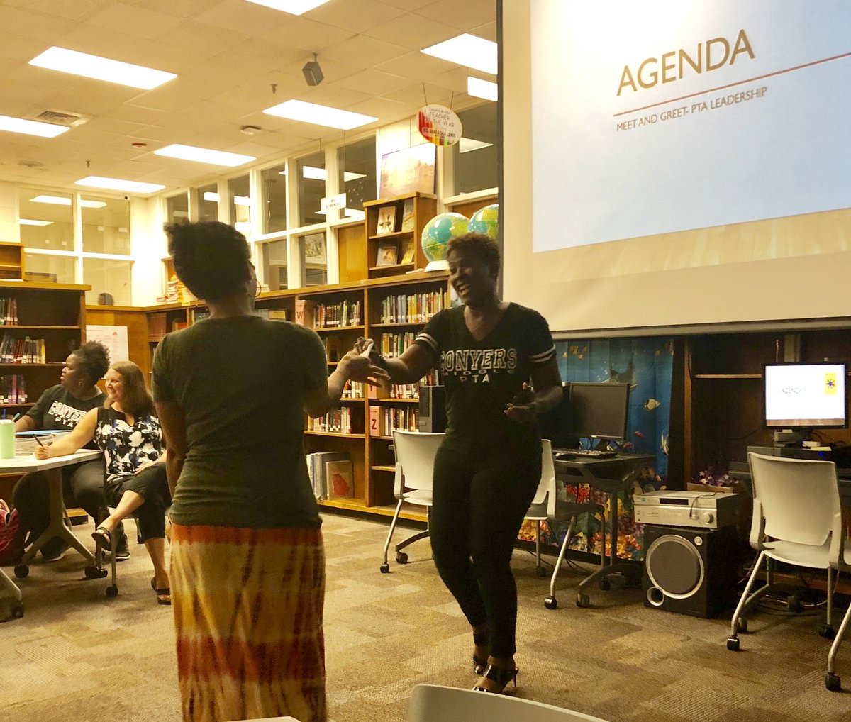 ConyersMiddle's tweet photo. Our #WorldClassPTA awarded gift cards to attendees of tonightโs meeting. Committee chairs & officer nominations taking place, too! Missed the meeting? Visit https://t.co/hjsACHAlVB, click the Parents Tab. Lots of events planned! #CMSExcellence @RockdaleSchools @RdalePTAcouncil https://t.co/BclFP62zCT