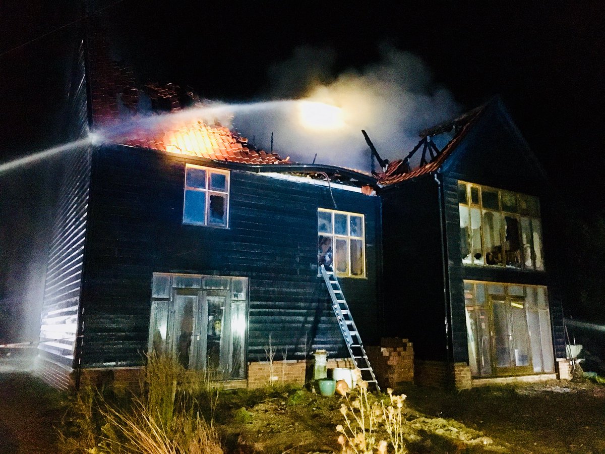 SuffolkFire's tweet photo. Eight fire appliances, the Multistar aerial appliance and numerous specialist support crews are at the scene of a large detached house fire in #Finningham many roads in the village are closed and #Firefighting efforts continue. We are also being supported by @Norfolkfire crews. https://t.co/0bhL6c1wL0