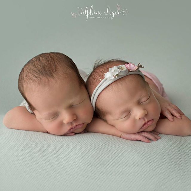 Double concentré d’amour 🤩😍💖👌🏻 #MBB #twins #twinstagram ##twinset #twinstars #love #twinstar #newborn #newborntwins #photographernewborn #photographienouveauné #nouveauné #photobebe #naissance ift.tt/2KAKnfE