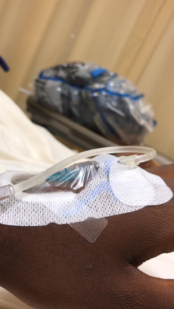 Hugerbanks's tweet image. I’m in the hospital 🤕