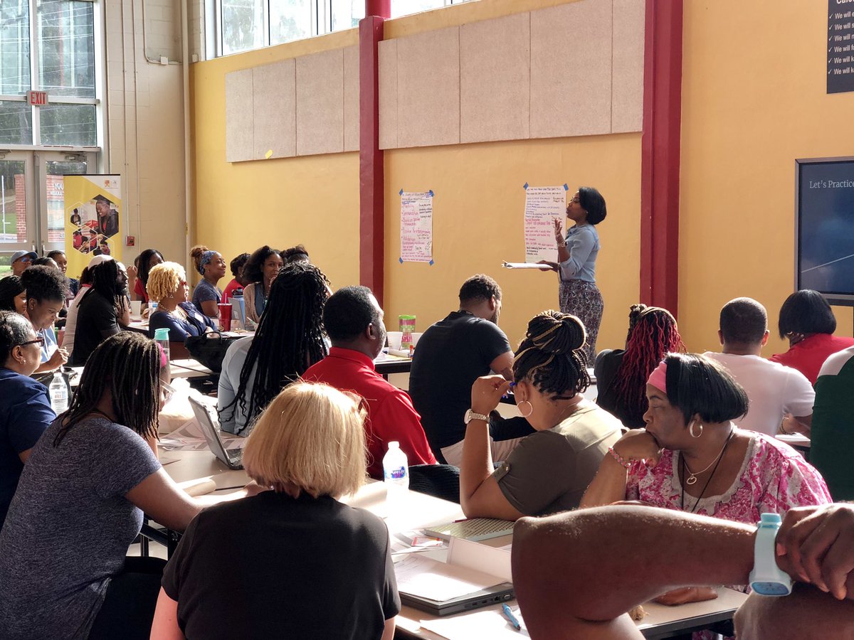 KaraStimpson's tweet image. The last 3 days @apsyoungms have been magical! Our staff are 💯!! Our kids are so lucky to have these amazing individuals who are prepping so hard before they meet them! #routines #perfectpractice #itsamovement #luckyprincipal