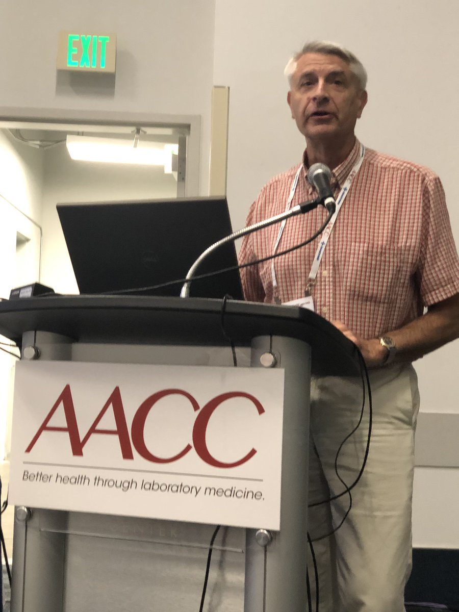 AngelaMCheung's tweet photo. The vitamin D guru, Dr. Neil Binkley, talking about the issue with vitamin D and the mess that we are in @_AACC / @TheEndoSociety joint session https://t.co/eyfSR3f5Yg