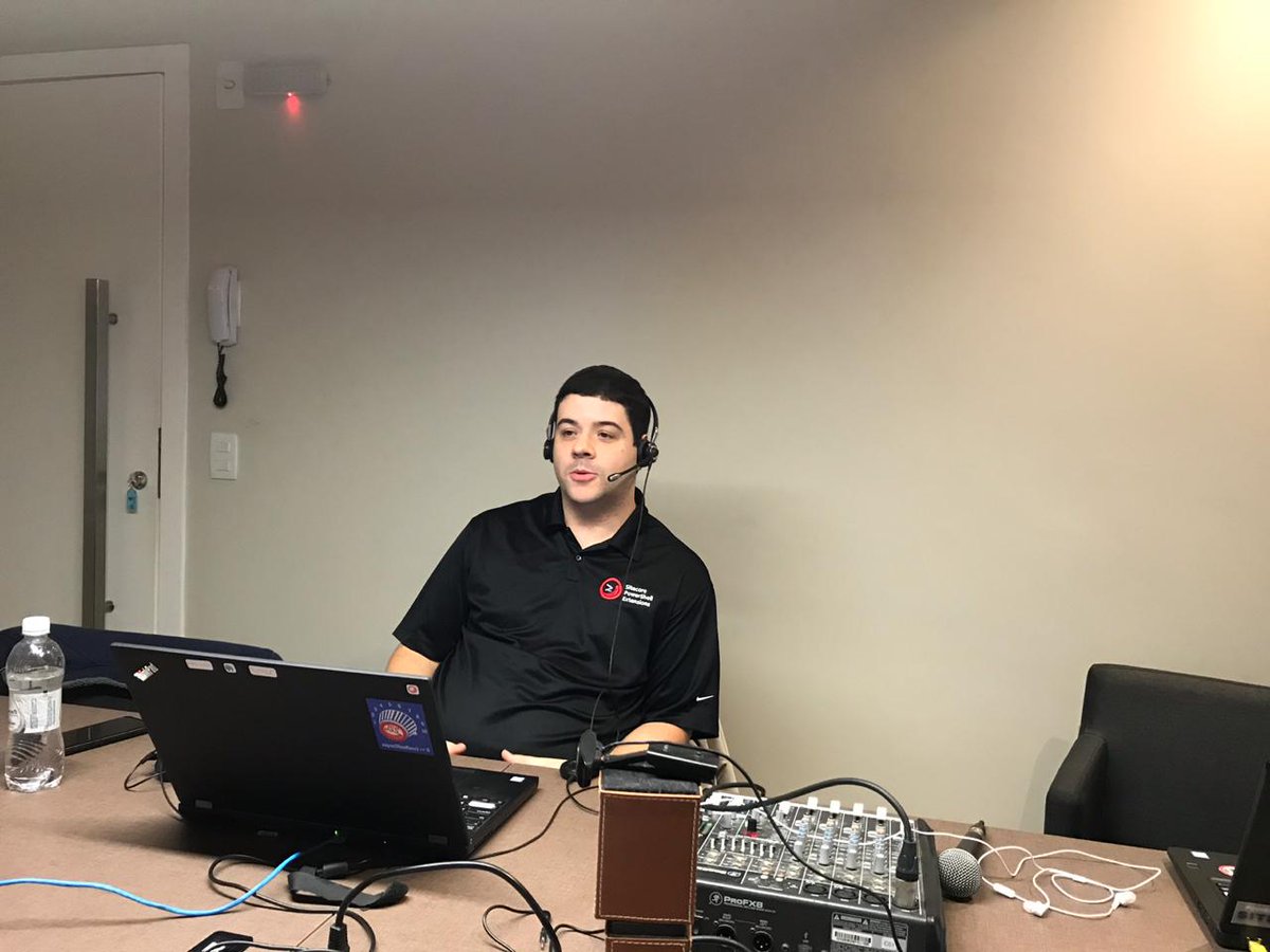 Haven't we seen before, have we? Well, it might be my cache then... and speaking of <a href="/diego_a_moretto/">Diego Moretto</a> is talking about #Sitecore auto cache check out here global.gotomeeting.com/join/729915285 #SUGBR