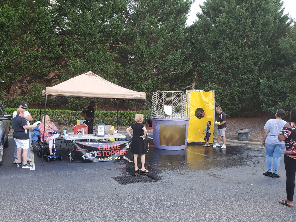 #NationalNightOut #NationalNightOut2019 @PortablesChrisW <a href="/elthonmunoz/">Elthon Munoz</a> @ATTPortablesEVD <a href="/JakeAraghi/">Jake Araghi</a>