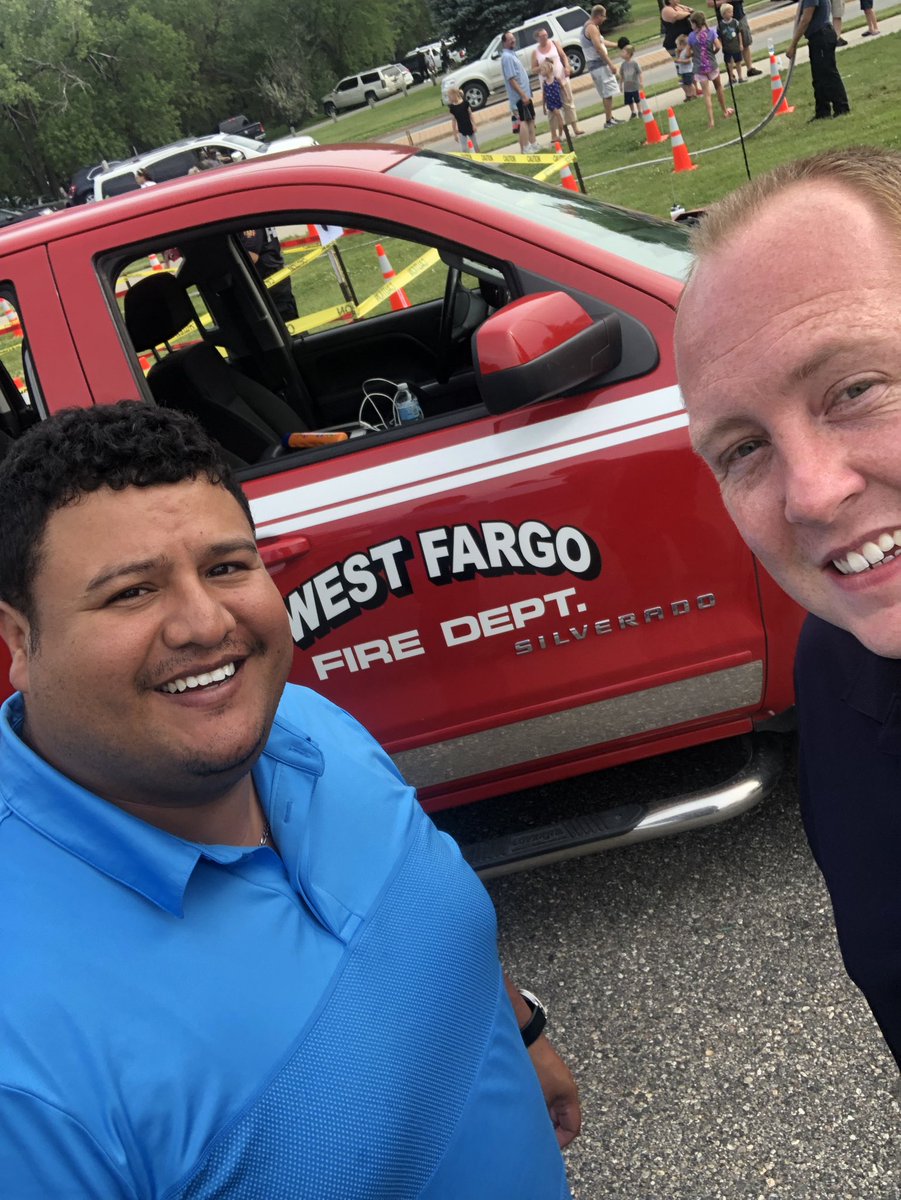 West Fargo police Unite to Ignite. Fargo MOF and Main team up! #NNO2019