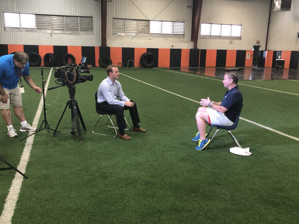 LancasterISD's tweet photo. Make sure and tune in to WFAA Channel 8 tonight at 10 PM to see how Lancaster ISD is taking athletic training to the Next Level by being the first Texas school to participate in injury prevention testing with Elite X360’ cutting edge technology. @wfaa @sherese_nix @ElijahGranger https://t.co/nq3mDAfEt0