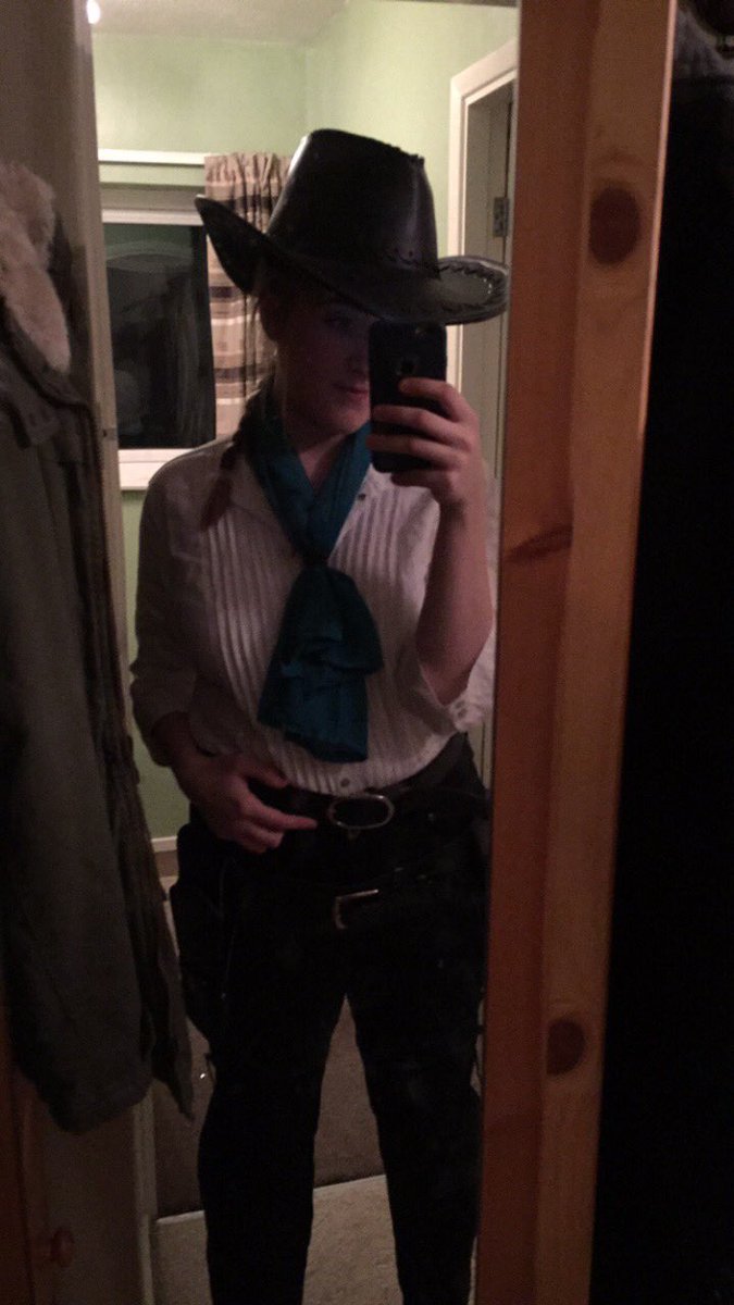Beans_NE's tweet photo. Actual Sadie has seen my Sadie. I’m not crying I’m not crying I’m- https://t.co/GmsBpyl4jj