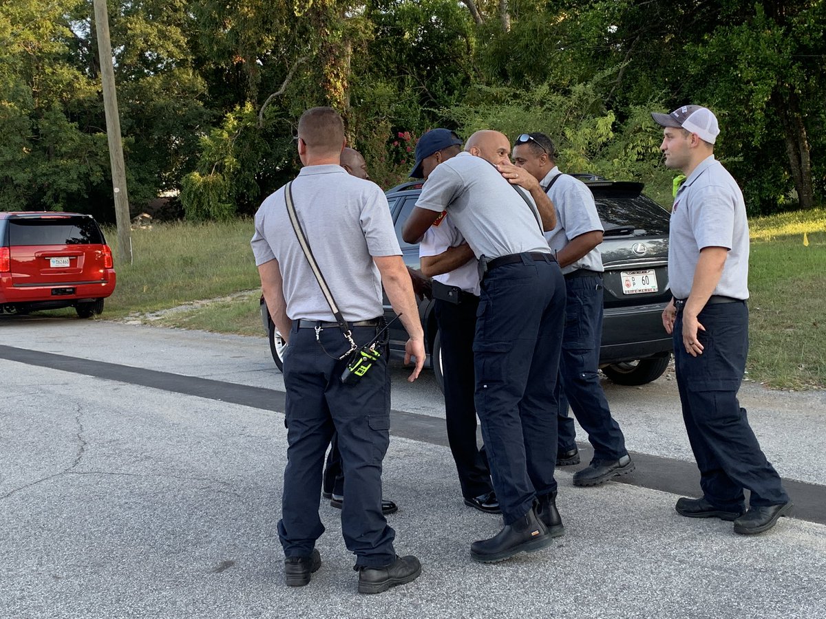 ColaFire's tweet image. It’s not a #NationalNightOut party without the #Engine11 crew! They just arrived at Booker Washington Heights!