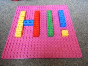 StrictlyBriksUK's tweet photo. We were sent a double sided 15 square inch silicone mat from Strictly Briks to review. The mat rolls up to reduce storage space and is cleverly held together with a connector piece to stop it unrolling.

Thanks for sharing @musingstiredmum

https://t.co/t0qvlCYKSb https://t.co/uMXwMwerR0