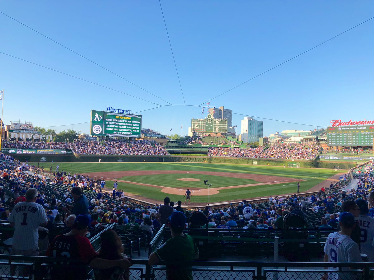 _kimms_'s tweet photo. These seats were way underpriced for the view. #KimmChi https://t.co/2VKPnFmKg7