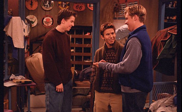 HomeImproveBoys's tweet photo. I can always count on Home Improvement to make me laugh. 😄
Plus, I enjoy watching those #HomeImprovementBoys. 😊💙 https://t.co/j66nTfcycq