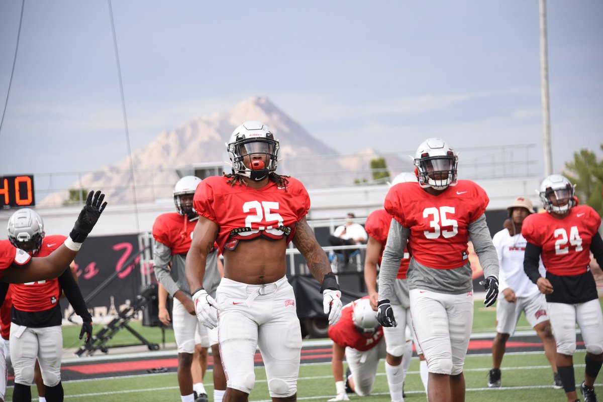 unlvfootball's tweet photo. Our last first practice at @SamBoydStadium.

Another day of #CampRebel in the books. https://t.co/dhdepMASbX