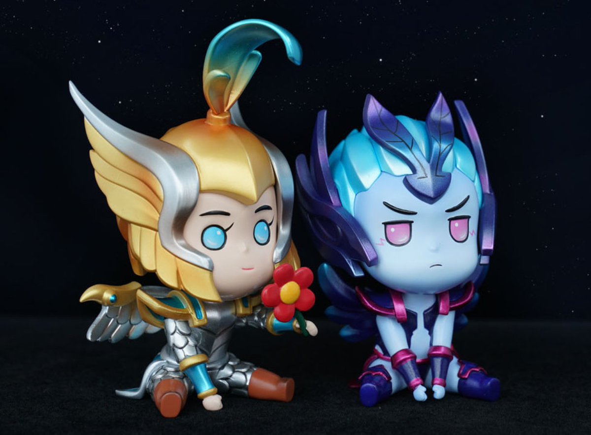 PWRD_DOTA2's tweet photo. Vengeful Spirit x Skywrath Mage companion figurines for Chinese Valentine's Day 七夕 💜

Get them online now (China orders only: https://t.co/feev484cBa ) or on-site soon at the TI9 Secret Shop! https://t.co/1EXWX5UFrd