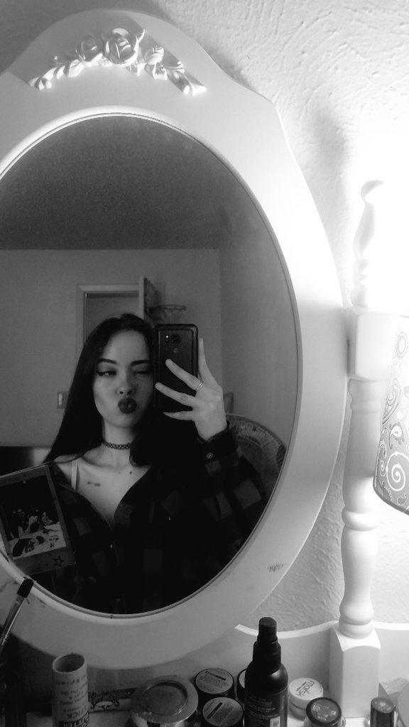 Queen B (@SluttyPistachio) / Posts / X