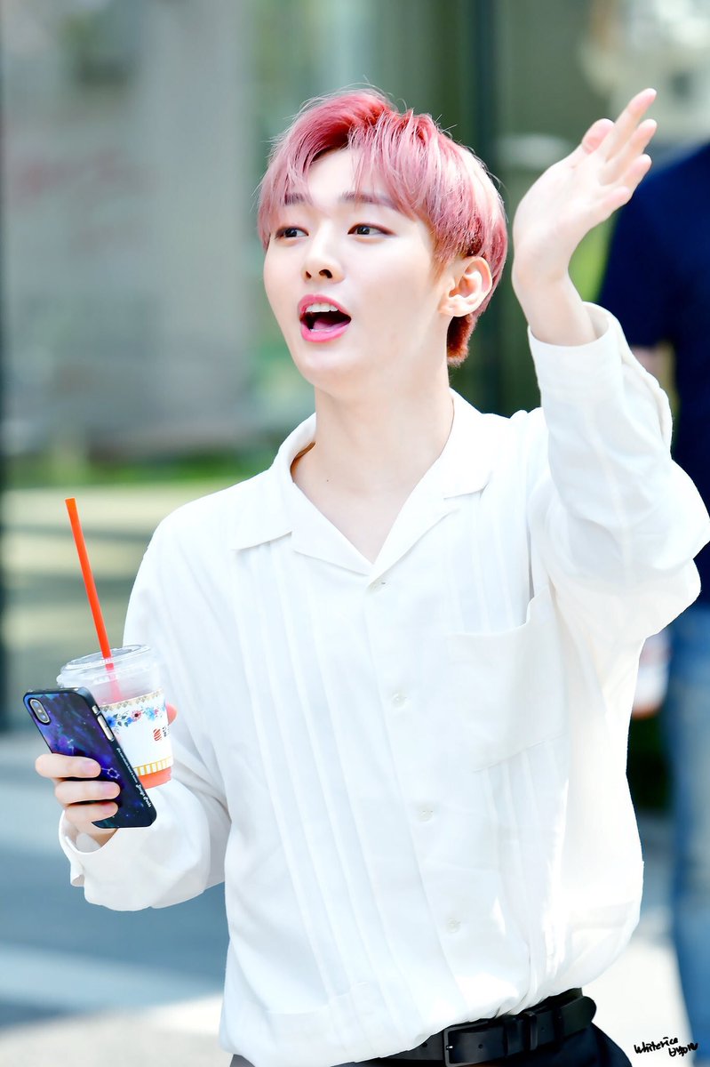 yjisungpics's tweet photo. 180807 https://t.co/BhYuJH57RE