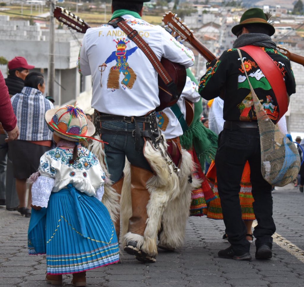 sofialanchimb's tweet photo. #Fotos de las #octavas en Juan Montalvo #Cayambe #Ecuador Después de la fiesta (Inti Raymi-San Juan-San Pedro) siguen las fiestas 💃🏾 https://t.co/YKH8lPYKH9