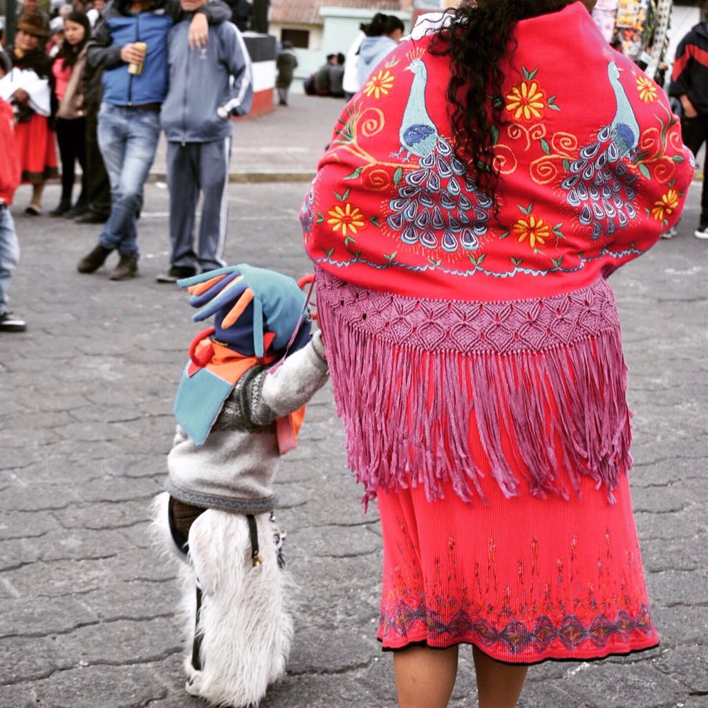 sofialanchimb's tweet photo. #Fotos de las #octavas en Juan Montalvo #Cayambe #Ecuador Después de la fiesta (Inti Raymi-San Juan-San Pedro) siguen las fiestas 💃🏾 https://t.co/YKH8lPYKH9