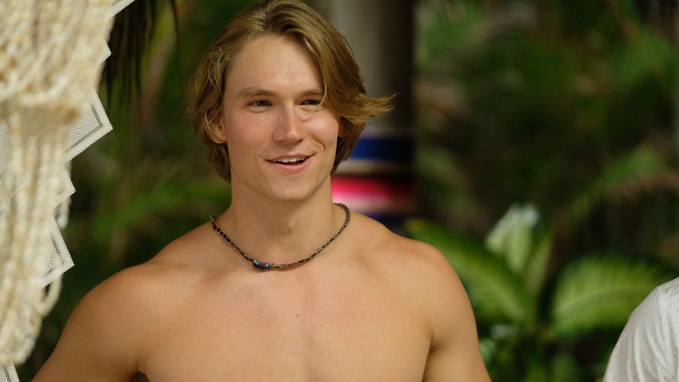 Jacksonstorm76's tweet photo. John Paul Jones is a human version of chicken Joe 💀
#bacheloreinparadise https://t.co/523VNUkA6d