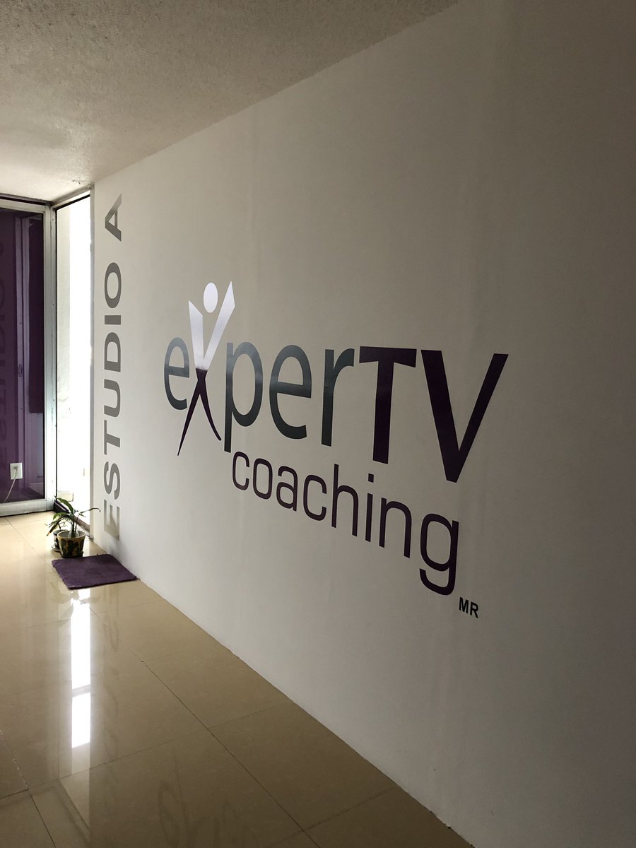 CoreCoachingSer's tweet photo. En entrevista con @AdyRosadoCoach estamos hablando de la participación de la mujer en el ámbito laboral. #empoderamiento sintonicen por YouTube #ExperTV https://t.co/51eDFzJkvT