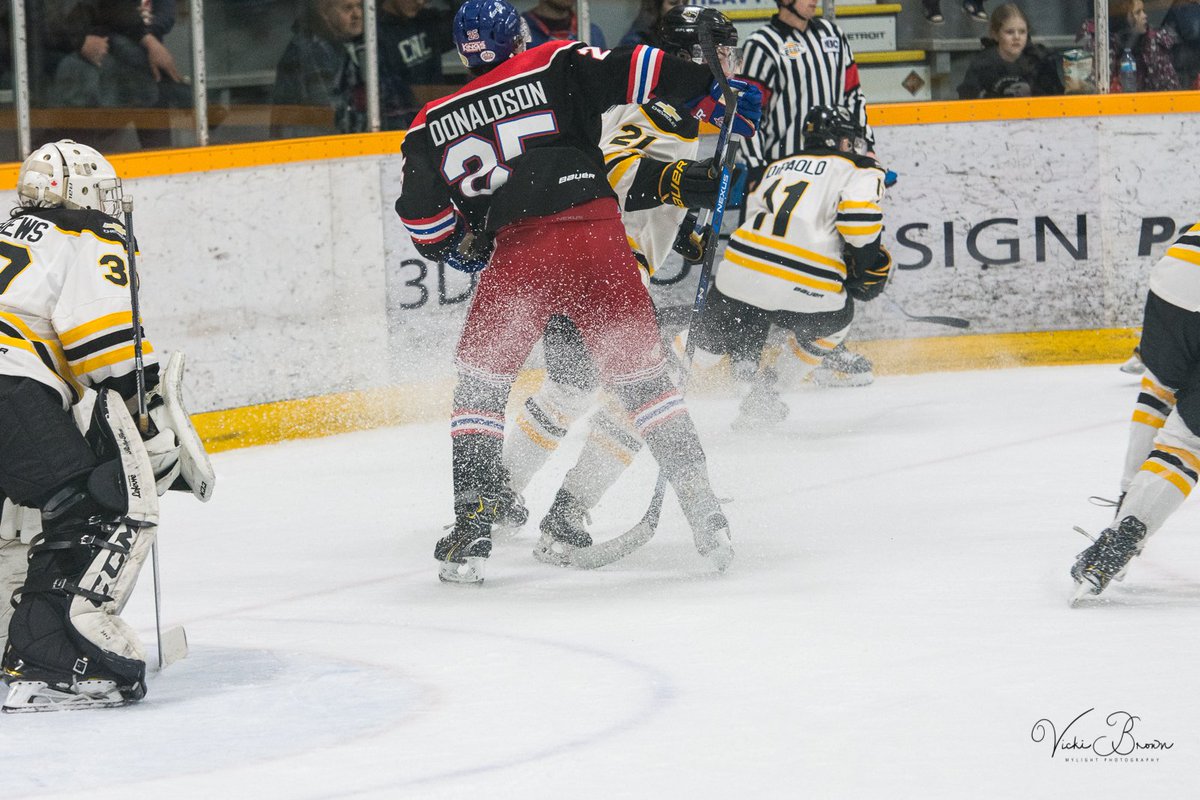 SpruceKings's tweet photo. TRADES:
Spruce Kings acquire Defenseman Sol Seibel (99) from the Salmon Arm Silverbacks in exchange for Future Considerations.

Spruce Kings trade Sean Donaldson (01) to the Nanaimo Clippers in exchange for Future Considerations

Full Story: https://t.co/fTl7qtuUwr https://t.co/pL9r08DW0T