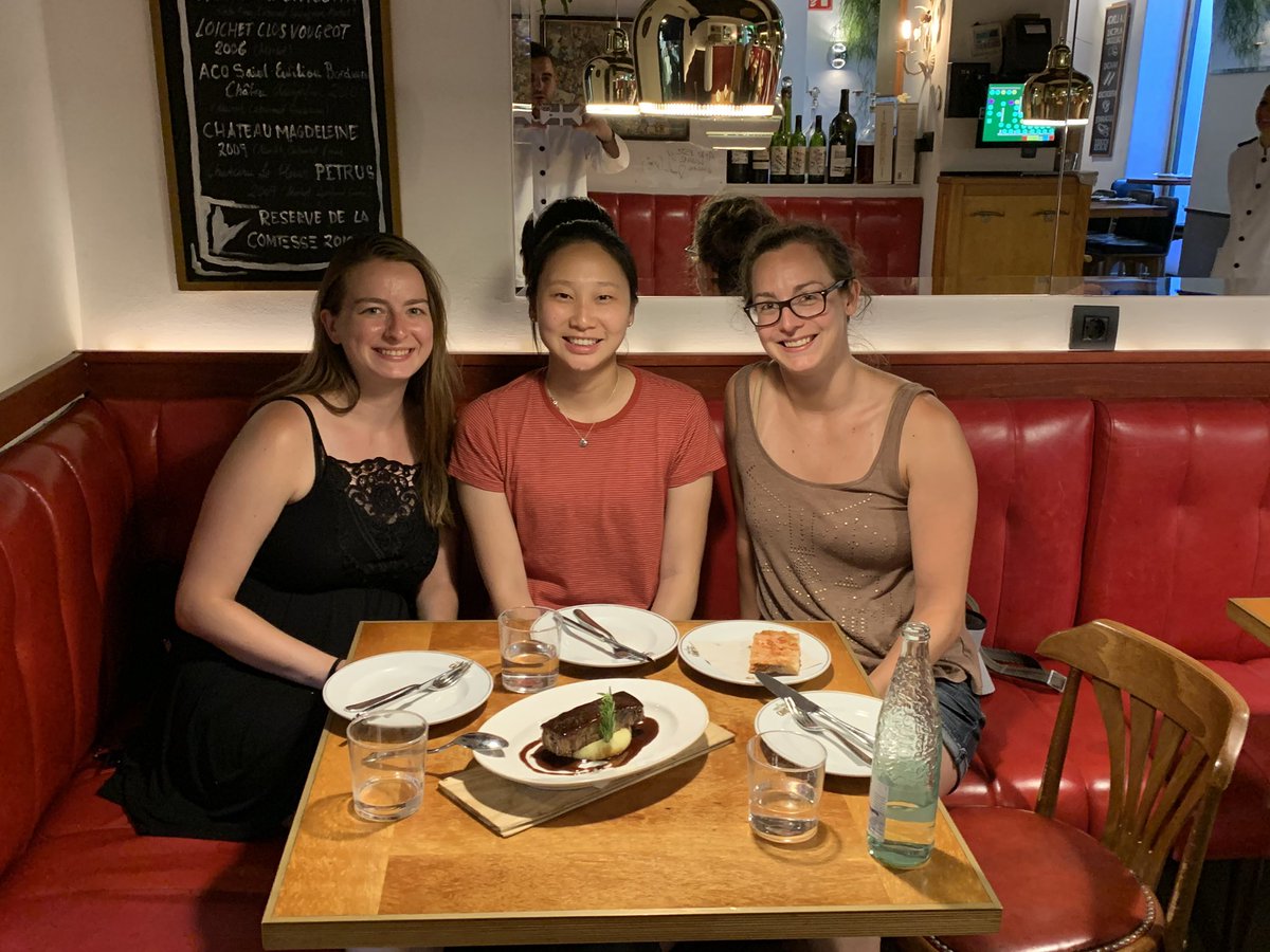 Geek_a_Chu's tweet photo. First day back at lab after an incredible two weeks at #GRCrxns #ACSP2F and #GRCbiomaterials! Very grateful for the opportunity to learn from so many scientists and new friends - a weekend in #Barcelona after didn’t hurt either! https://t.co/PNaUR59yaT
