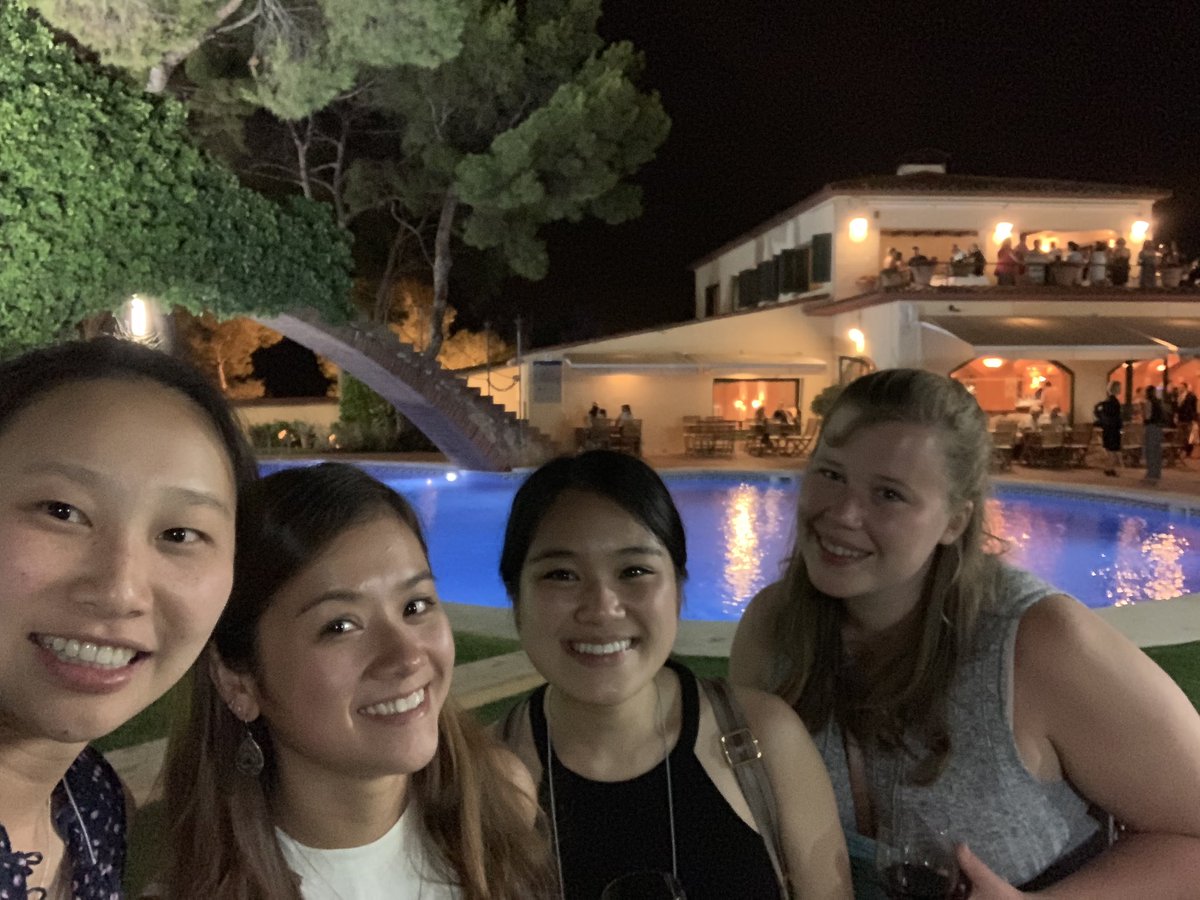 Geek_a_Chu's tweet photo. First day back at lab after an incredible two weeks at #GRCrxns #ACSP2F and #GRCbiomaterials! Very grateful for the opportunity to learn from so many scientists and new friends - a weekend in #Barcelona after didn’t hurt either! https://t.co/PNaUR59yaT