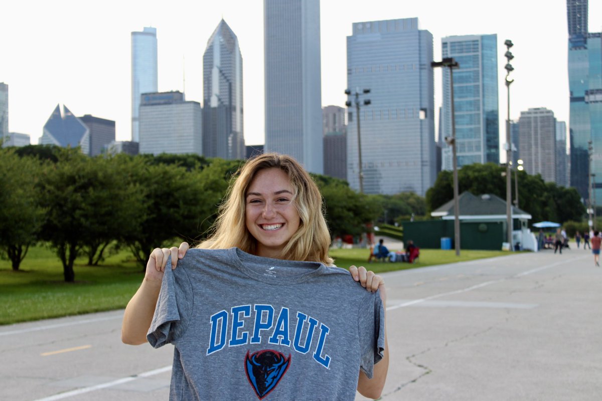 JuliaNagy3's tweet photo. So excited to announce my commitment to play volleyball at DePaul University. Thank you to all of my coaches, teammates, friends, and family who have helped me pursue this dream and to the DePaul Volleyball coaches for this opportunity 💙 Go Blue Demons! https://t.co/LtKldrywXO