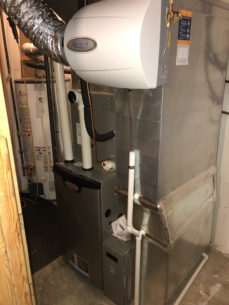 905HVAC's tweet photo. 50ft of lineset and code compliant insulated venting. Job well done for the week @LennoxAir https://t.co/d14iOzO8Mt