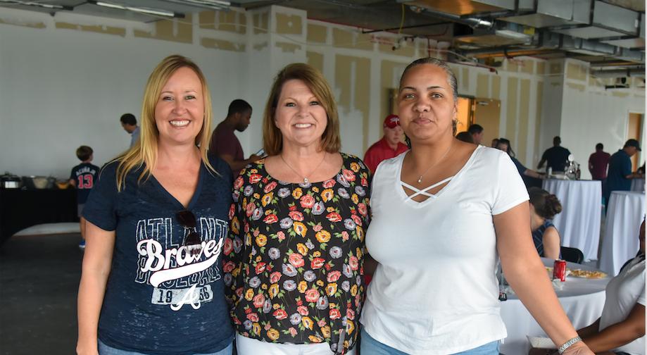 lincolnpropco's tweet photo. What better way to celebrate a #team who hits it out of the park than with an @Braves game? We loved spending the day @SunTrustPark and enjoying even more festivities at our 3400 Overton property just a few blocks away #LPCATL #AtlantaBraves https://t.co/nVTr5mm3nU