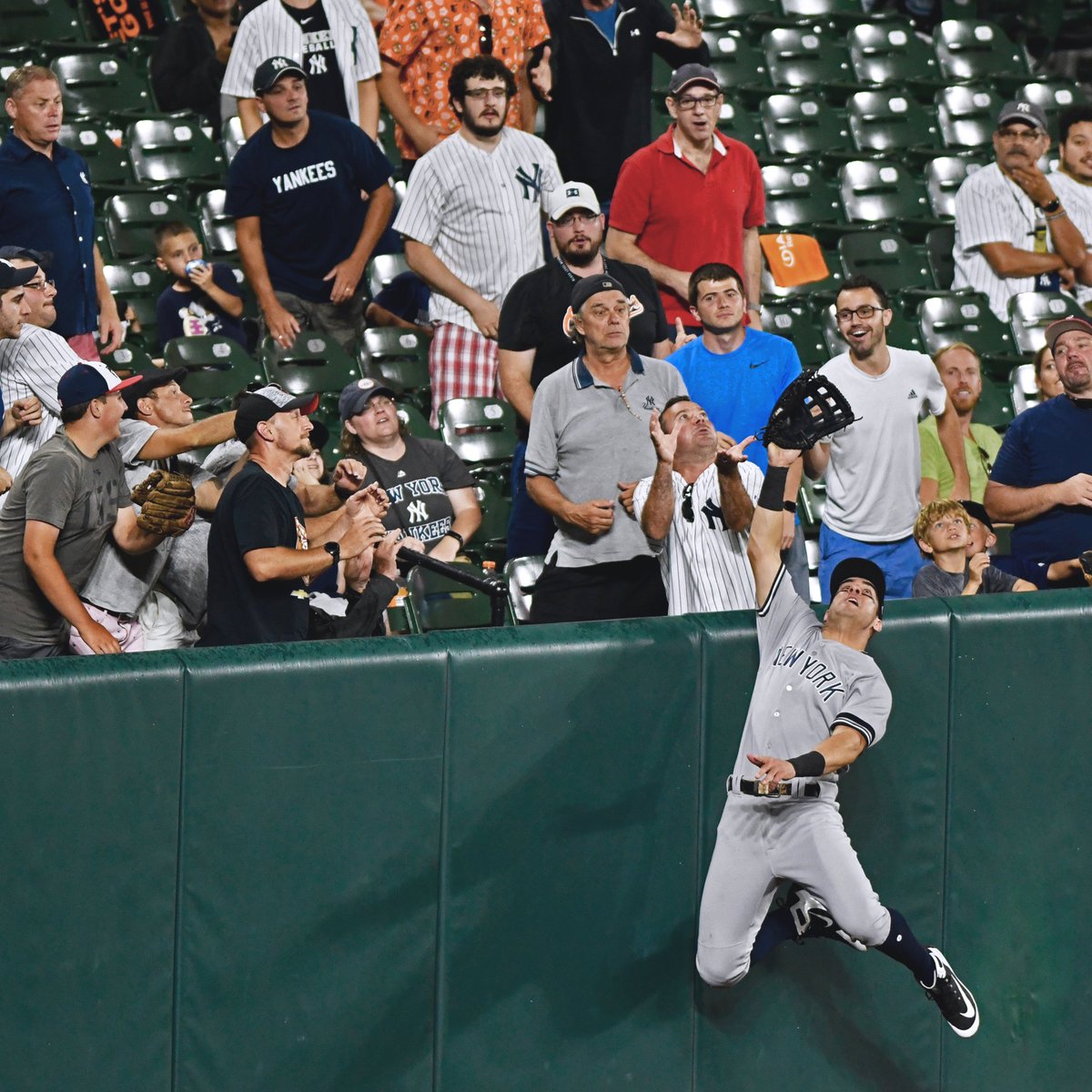 Yankees's tweet photo. Air Tauchman. https://t.co/NSu1hVONma