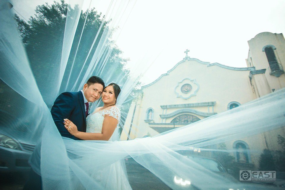 emilocampo3's tweet photo. Bride Lauren #emilocampo #weddingph #bridalgown https://t.co/NdeBxN3epS