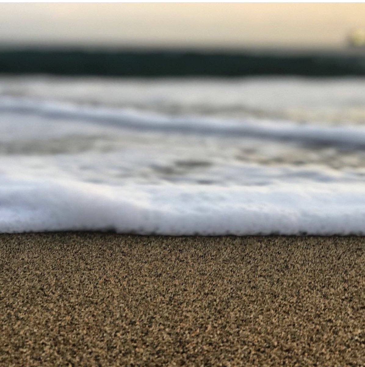 AlbinesTeran's tweet photo. 🌊🌊🌊 https://t.co/WZFCmG5dMV