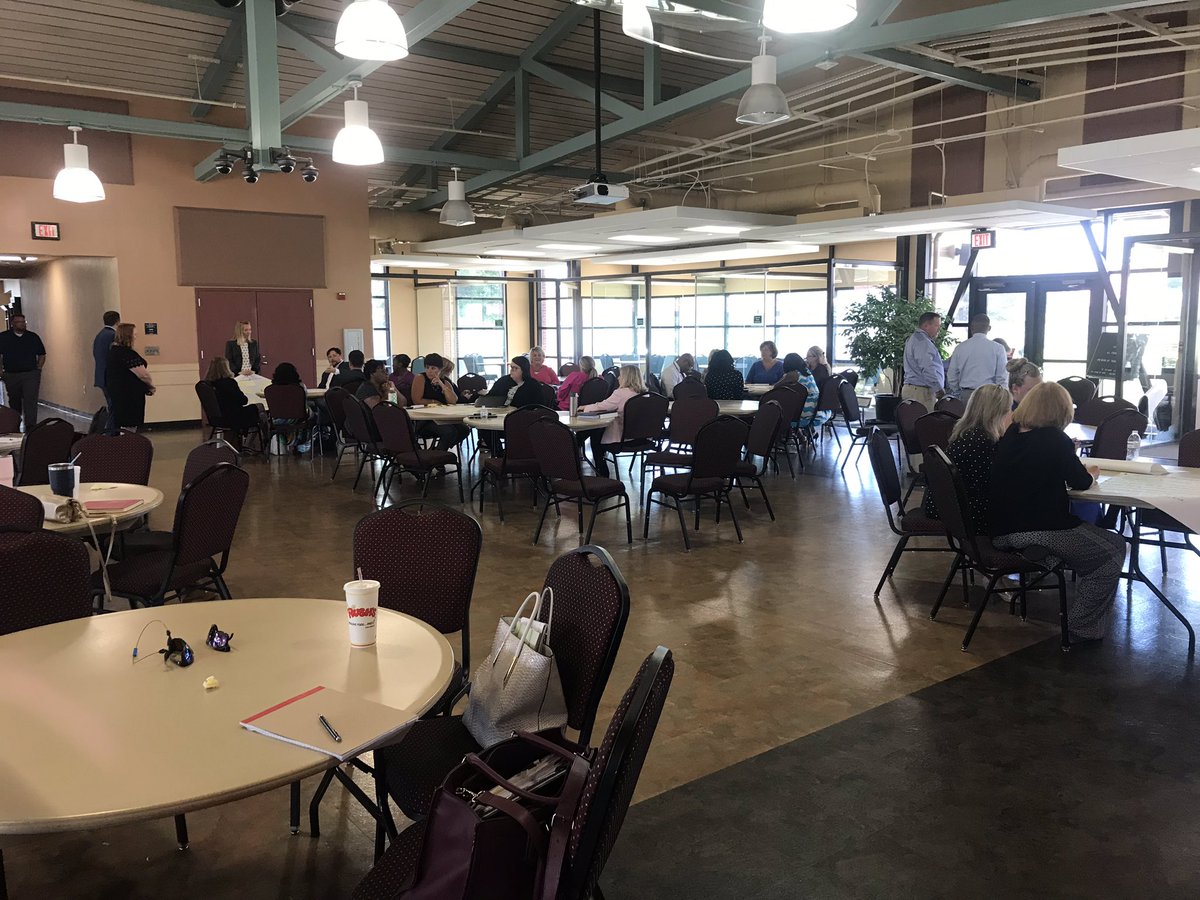 hardyleach's tweet photo. @SC_DSS @PAFCAFnow @scmedicaid #SCDJJ #SCDMH we have a lot of work to do but we start with healing, building trust and preparation for building a strong child serving system. #grind #strengtheningfamilies https://t.co/C5jIoUZ4I8